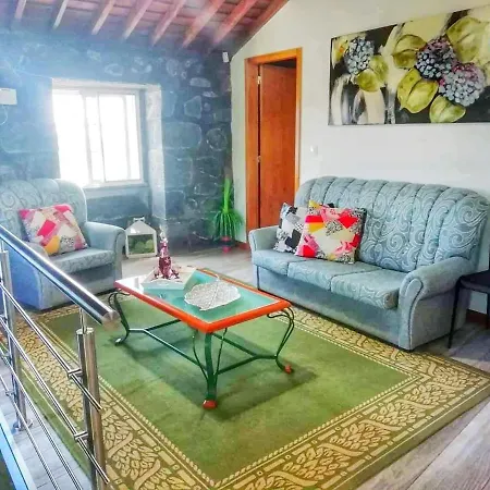 Casinha De Pedra Cais do Pico