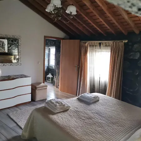 Holiday home Casinha De Pedra