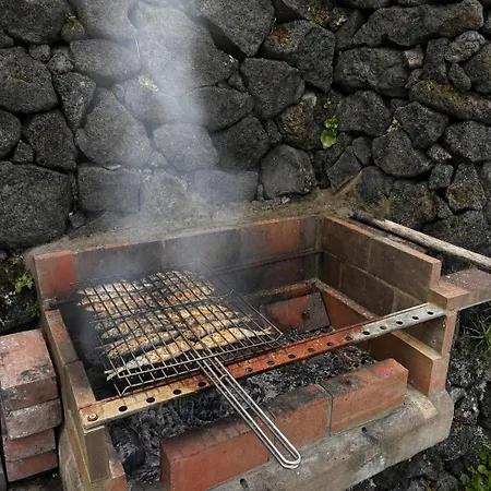 Casinha De Pedra Holiday home Cais do Pico